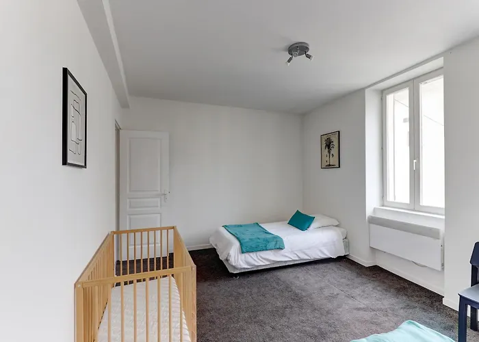 Le Balcon Des Thermes - Proche Des Thermes Apartamento *